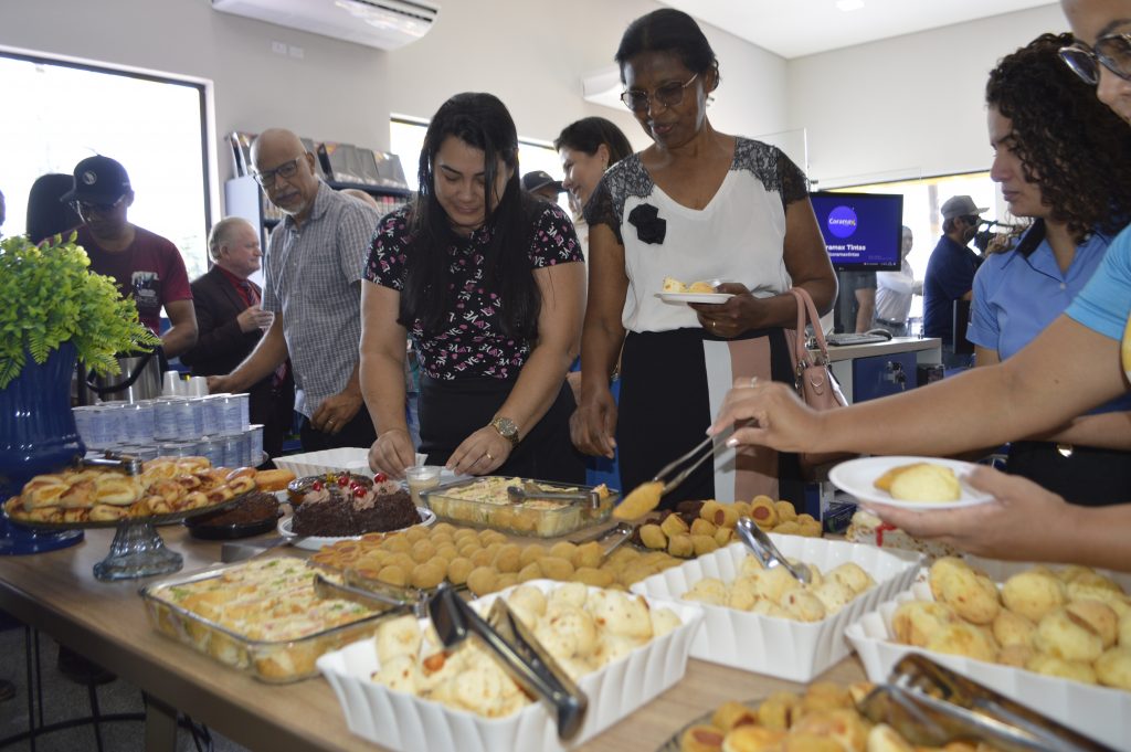 CORAMAX TINTAS Inaugura loja 2 em Dourados CORAMAX TINTAS Inaugura loja 2 em Dourados
