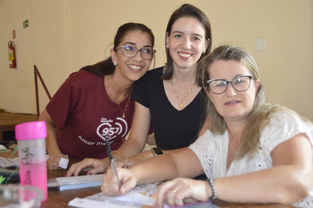 Confira os ganhadores do 21º Show de Prêmios da Rádio Coração Confira os ganhadores do 21º Show de Prêmios da Rádio Coração