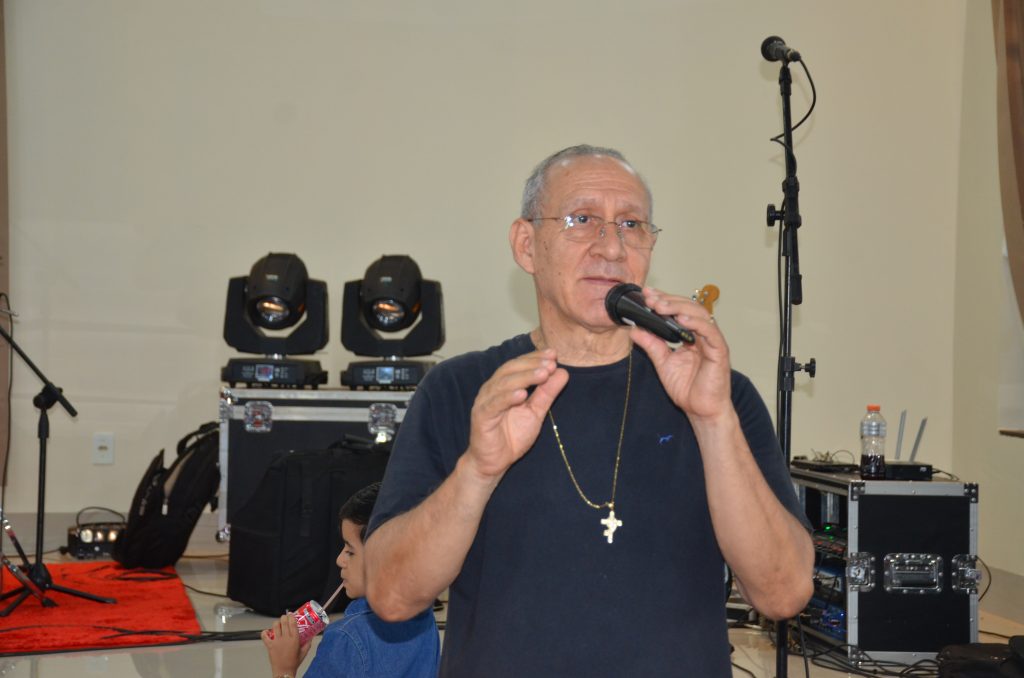 Fotos do Costelão na Comunidade Santa Rita de Cássia Fotos do Costelão na Comunidade Santa Rita de Cássia