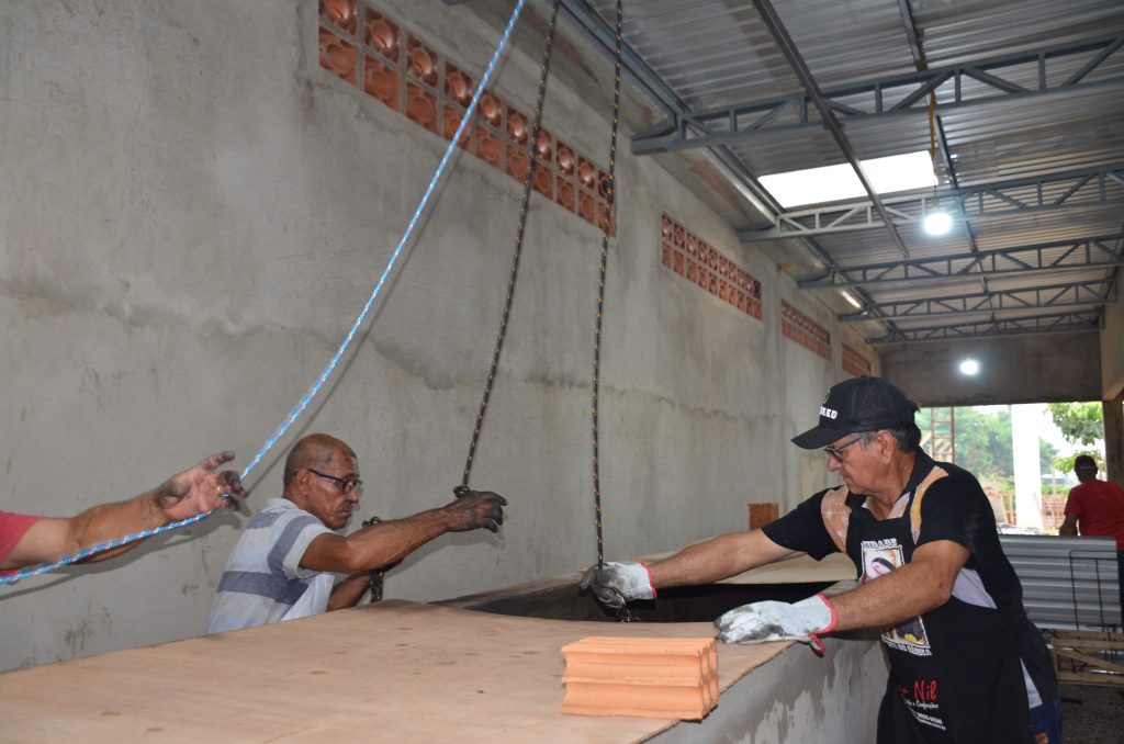 Fotos do Costelão na Comunidade Santa Rita de Cássia Fotos do Costelão na Comunidade Santa Rita de Cássia