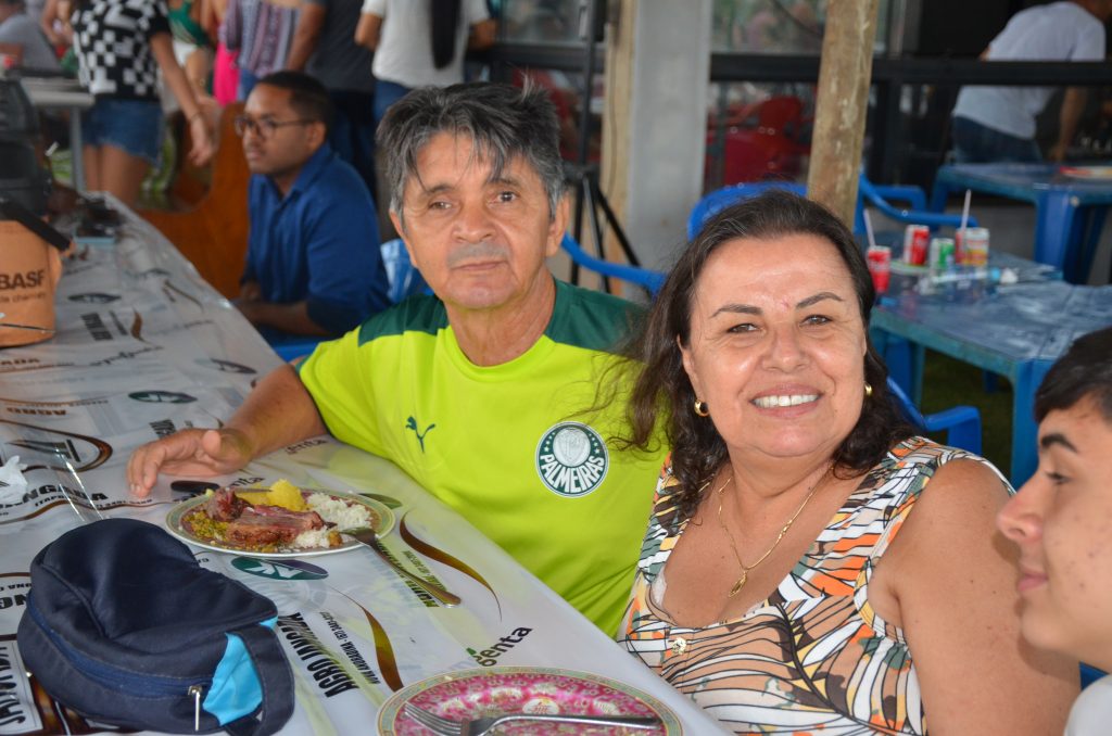 Fotos do Costelão na Comunidade Santa Rita de Cássia Fotos do Costelão na Comunidade Santa Rita de Cássia