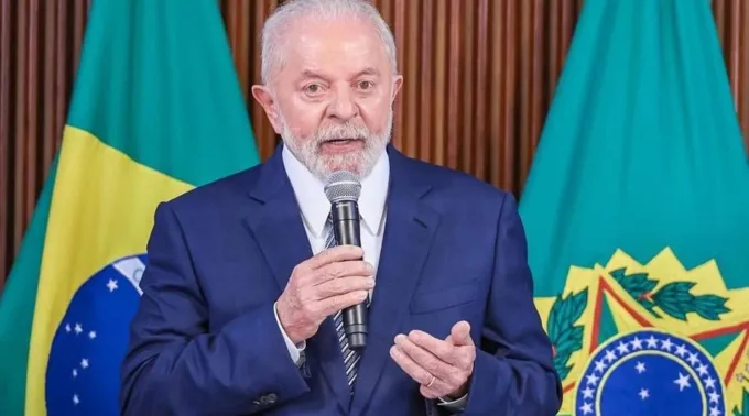 A emenda vetada à LDO de 2024, proposta pelo deputado federal Eduardo Bolsonaro (PL-SP), foi aprovada no dia 19 de dezembro na Câmara dos Deputados por 305 votos a favor e 141 contra e no Senado por 43 a 26.