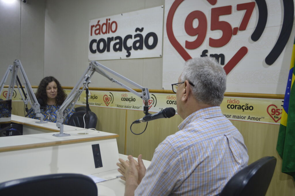 Dirso Missio conta histórias dos 25 anos da FTM na Rádio Coração Dirso Missio conta histórias dos 25 anos da FTM na Rádio Coração