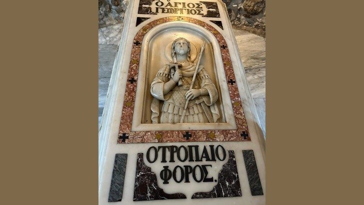 Da antiga Lod, terra de São Jorge, os votos de "feliz onomástico" ao Papa Da antiga Lod, terra de São Jorge, os votos de "feliz onomástico" ao Papa