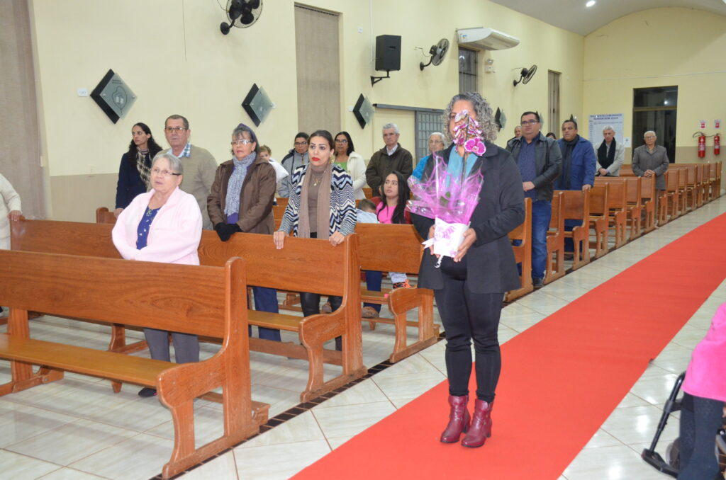 Sr. Adão Mascate e Sra. Maria: 50 anos de Matrimônio Sr. Adão Mascate e Sra. Maria: 50 anos de Matrimônio
