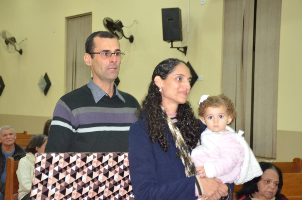 Sr. Adão Mascate e Sra. Maria: 50 anos de Matrimônio Sr. Adão Mascate e Sra. Maria: 50 anos de Matrimônio
