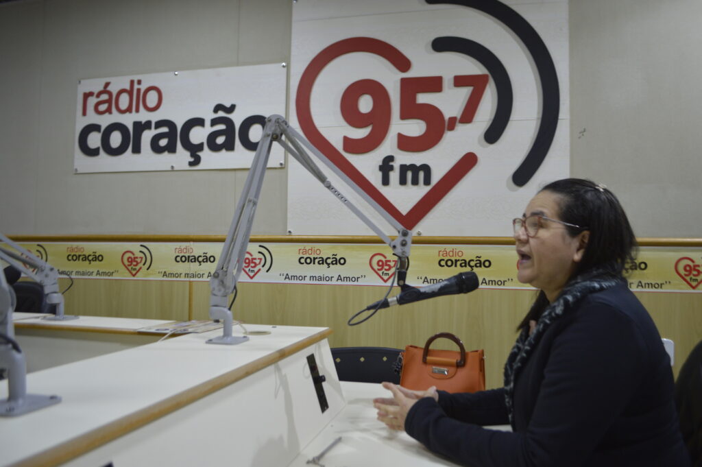 Enfermeira do banco de leite do HU destaca importância do aleitamento materno Enfermeira do banco de leite do HU destaca importância do aleitamento materno