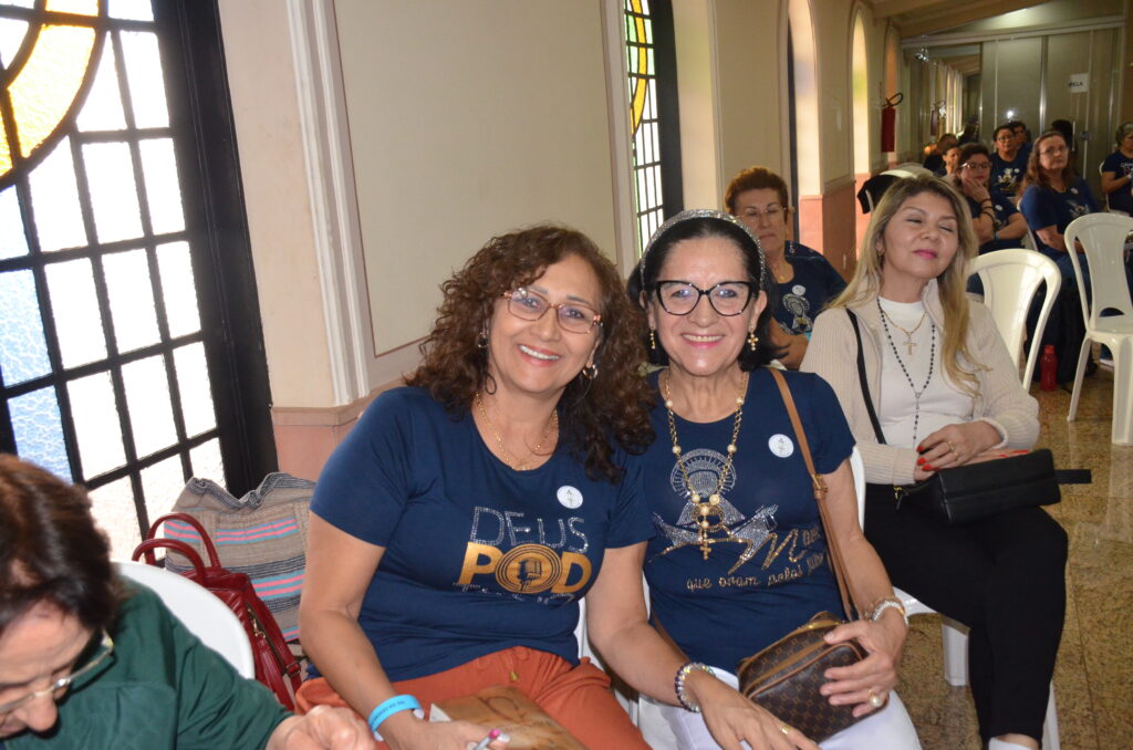 4° Encontro Estadual do Movimento das Mães que Oram pelos Filhos 4° Encontro Estadual do Movimento das Mães que Oram pelos Filhos