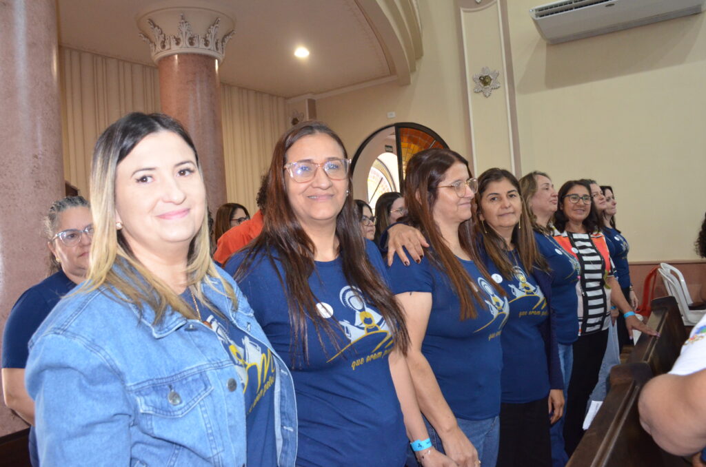 4° Encontro Estadual do Movimento das Mães que Oram pelos Filhos 4° Encontro Estadual do Movimento das Mães que Oram pelos Filhos