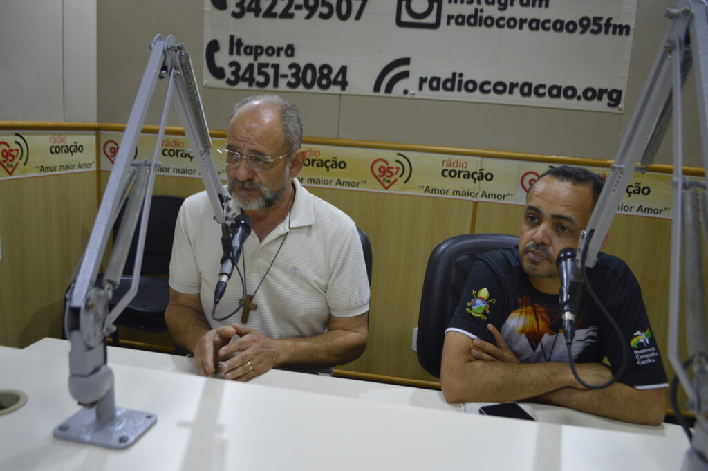 Bispo preside missa dos 30 anos da Comunidade 'Boquim de Louvor' Bispo preside missa dos 30 anos da Comunidade 'Boquim de Louvor'