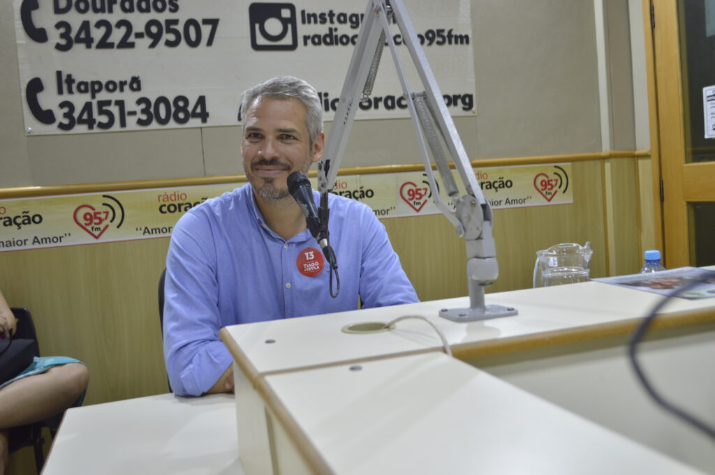 Rádio Coração entrevista Tiago Botelho do PT Rádio Coração entrevista Tiago Botelho do PT