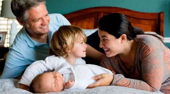 “O Dia Internacional das Famílias nos dá a oportunidade de reconhecer, identificar e analisar questões sociais, econômicas e demográficas que afetam seu desenvolvimento e evolução”, descreve o site da ONU.