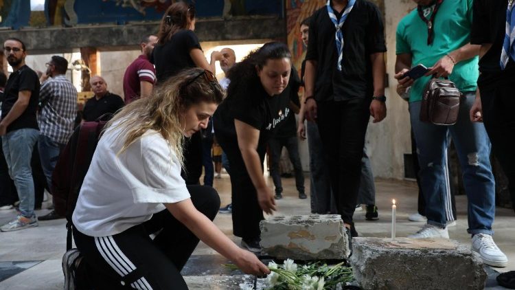 Num telegrama assinado pelo secretário de Estado, cardeal Pietro Parolin, pelo atentado na igreja greco-ortodoxa situada no bairro de Dwelaa, na capital síria, o Papa expressa 