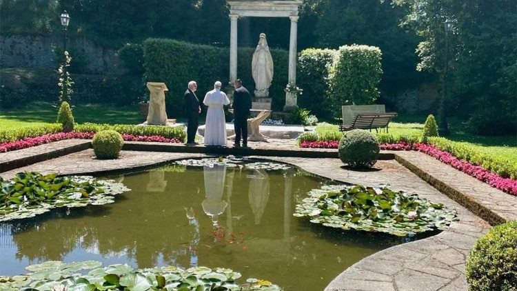 De 6 a 20 de julho, o Papa Leão XIV transcorrerá nas Vilas Pontifícias de Castel Gandolfo um período de repouso e aproveitamos para recordar algumas reflexões dos Pontífices sobre o tempo das férias. Uma oportunidade, como dizia o Papa Francisco, para aprofundar o caminho espiritual.