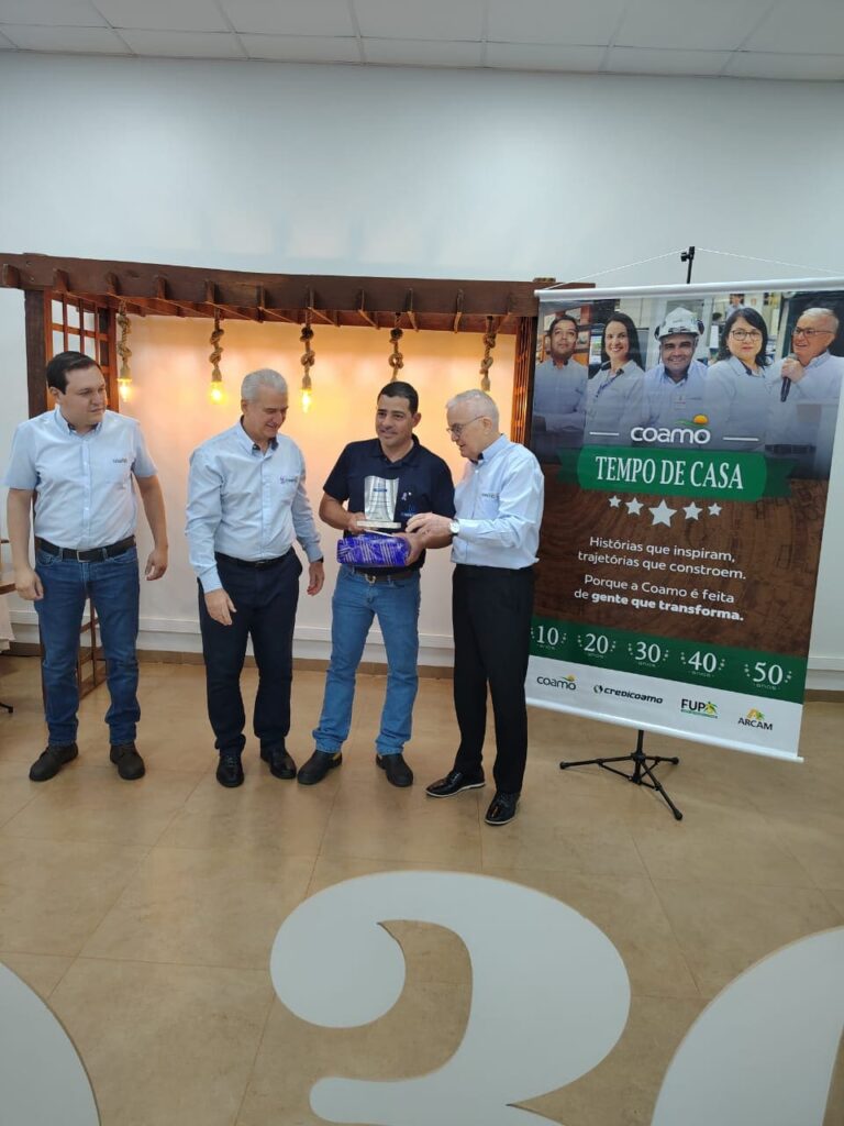 Tempo de Casa: COAMO presta homenagem a colaboradores em Dourados