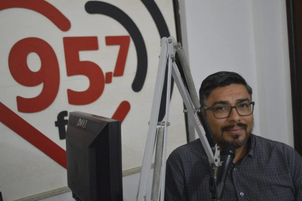 Rádio Coração lamenta profundamente a perda do Padre Alexsandro Lima Rádio Coração lamenta profundamente a perda do Padre Alexsandro Lima