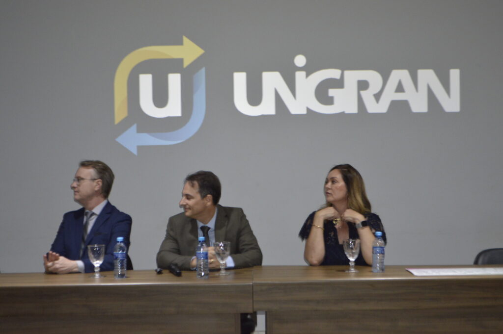 MP Social e Leilodom homenageiam Rádio Coração e parceiros MP Social e Leilodom homenageiam Rádio Coração e parceiros