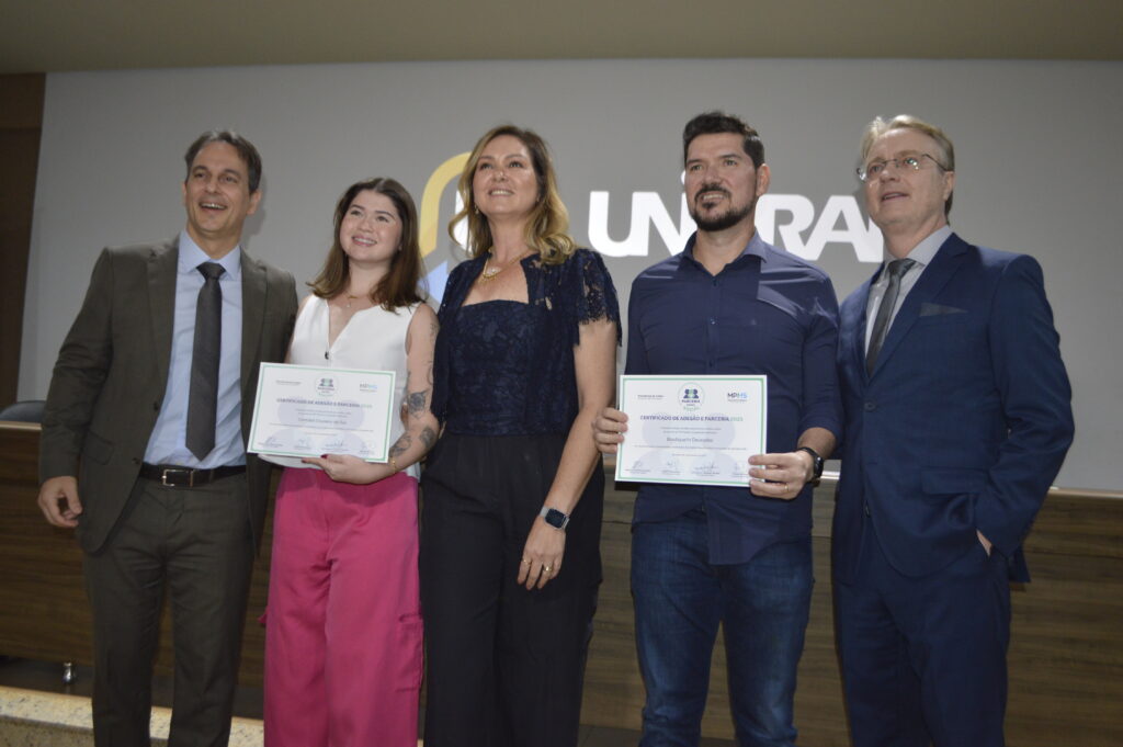 MP Social e Leilodom homenageiam Rádio Coração e parceiros MP Social e Leilodom homenageiam Rádio Coração e parceiros