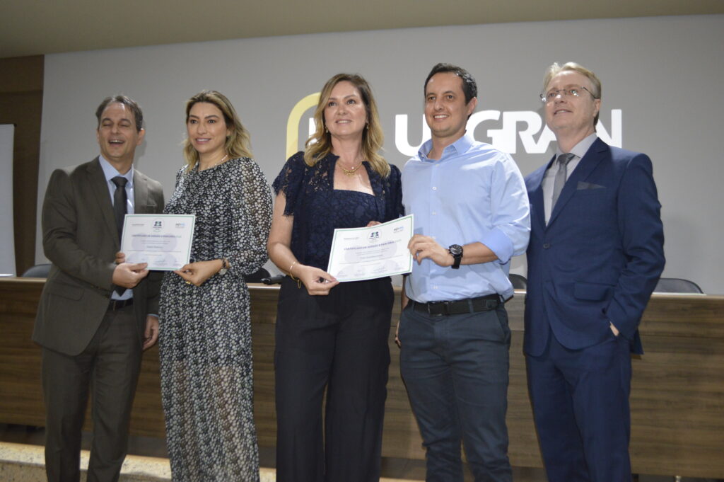 MP Social e Leilodom homenageiam Rádio Coração e parceiros MP Social e Leilodom homenageiam Rádio Coração e parceiros