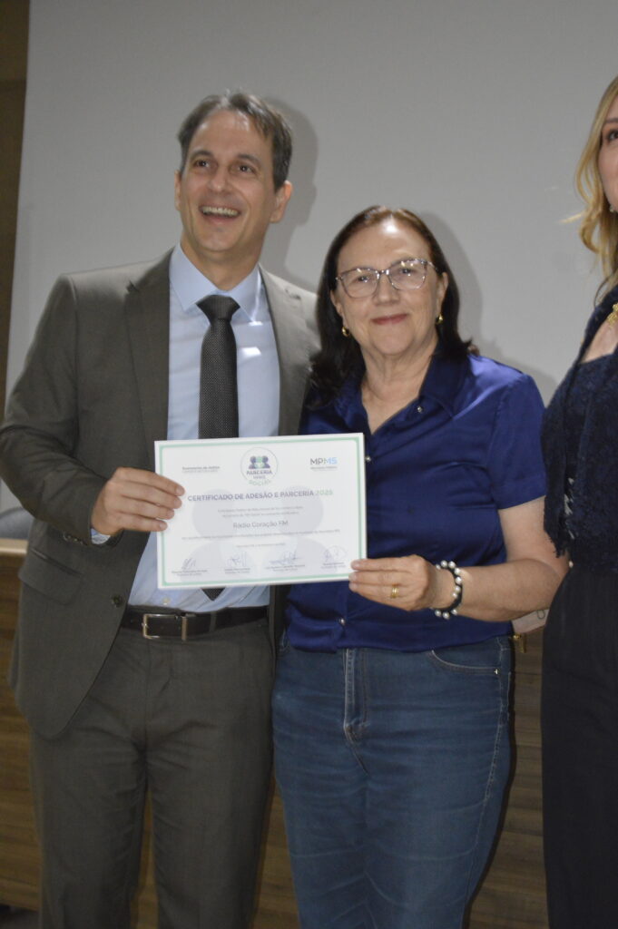 MP Social e Leilodom homenageiam Rádio Coração e parceiros MP Social e Leilodom homenageiam Rádio Coração e parceiros