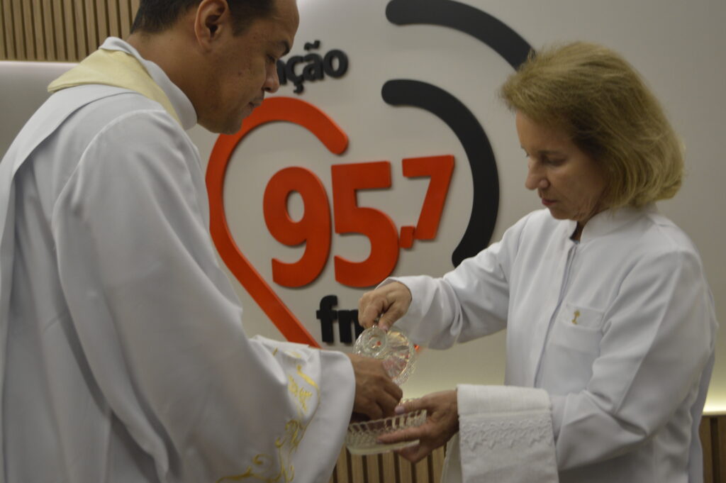 Missa em Ação de Graças e confraternização marcam o final de ano da Rádio Coração Missa em Ação de Graças e confraternização marcam o final de ano da Rádio Coração