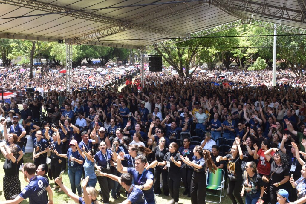 Show Frei Gilson celebra os 90 anos da Paróquia Nsa. Sra. da Conceição Show Frei Gilson celebra os 90 anos da Paróquia Nsa. Sra. da Conceição