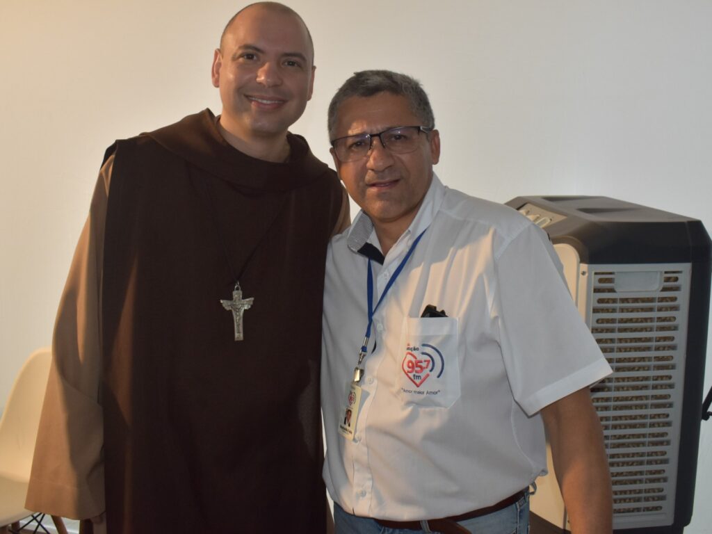 Show Frei Gilson celebra os 90 anos da Paróquia Nsa. Sra. da Conceição Show Frei Gilson celebra os 90 anos da Paróquia Nsa. Sra. da Conceição