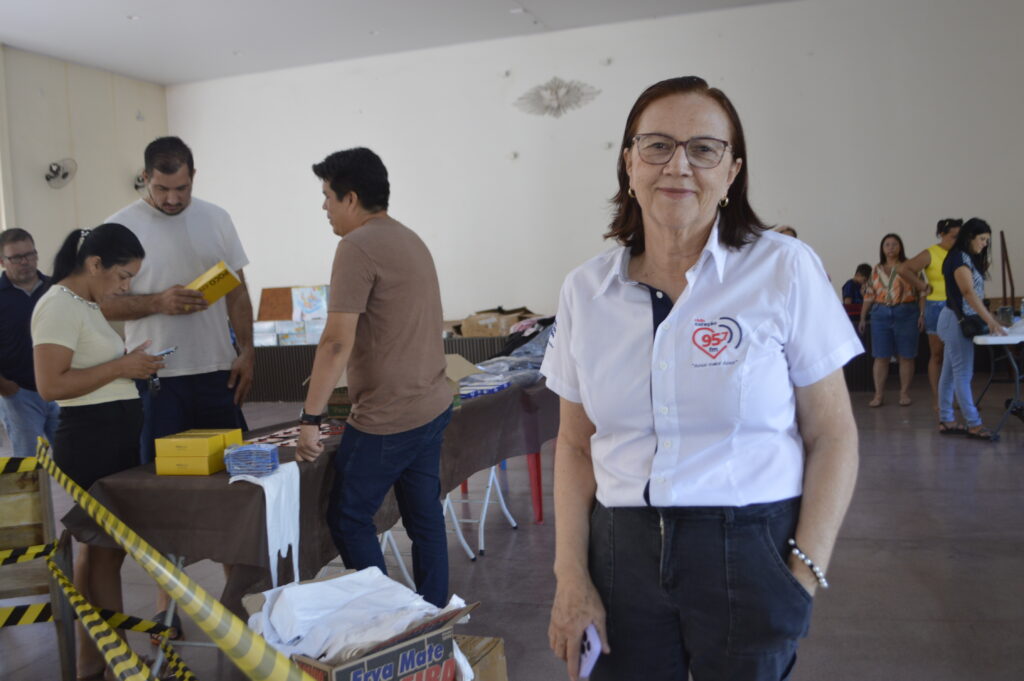 Feira do Coração atrai centenas de pessoas na casa de Retiros