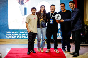 Encontro da PASCOM reúne mais de 100 agentes na Diocese de Dourados Encontro da PASCOM reúne mais de 100 agentes na Diocese de Dourados
