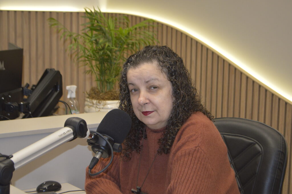 Rádio Coração FM recebe o ícone histórico de Nsa. Sra. do Perpétuo Socorro Rádio Coração FM recebe o ícone histórico de Nsa. Sra. do Perpétuo Socorro