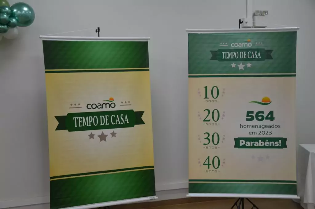 Tempo de Casa: COAMO presta homenagem aos funcionários Tempo de Casa: COAMO presta homenagem aos funcionários