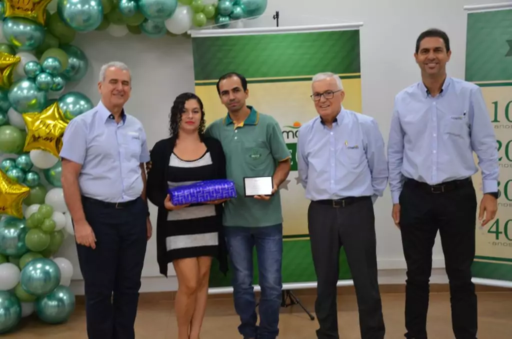 Tempo de Casa: COAMO presta homenagem aos funcionários Tempo de Casa: COAMO presta homenagem aos funcionários