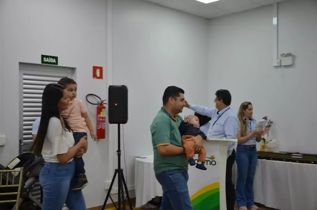 Tempo de Casa: COAMO presta homenagem aos funcionários Tempo de Casa: COAMO presta homenagem aos funcionários