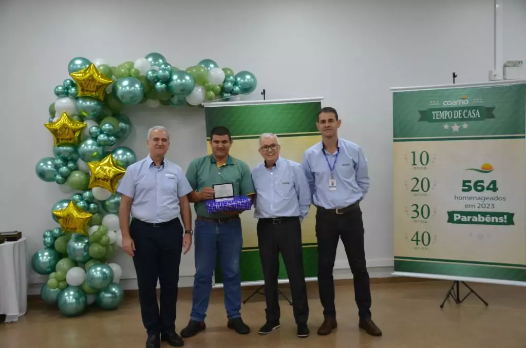 Tempo de Casa: COAMO presta homenagem aos funcionários Tempo de Casa: COAMO presta homenagem aos funcionários