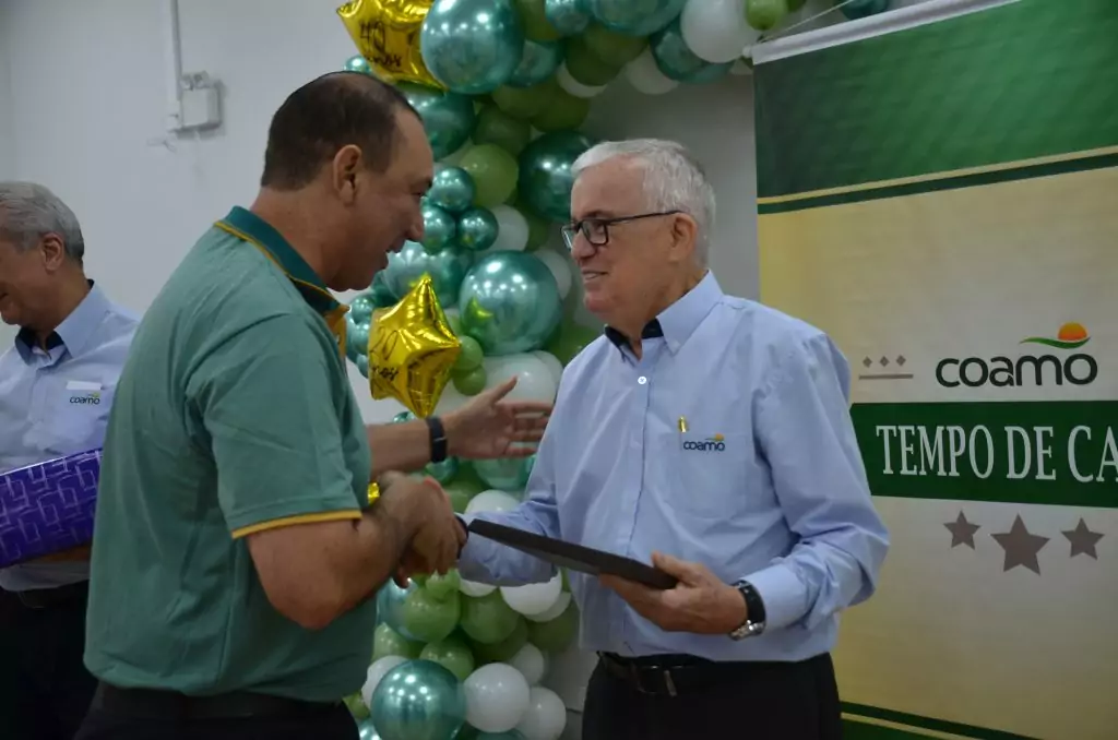 Tempo de Casa: COAMO presta homenagem aos funcionários Tempo de Casa: COAMO presta homenagem aos funcionários