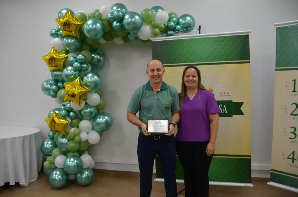 Tempo de Casa: COAMO presta homenagem aos funcionários Tempo de Casa: COAMO presta homenagem aos funcionários