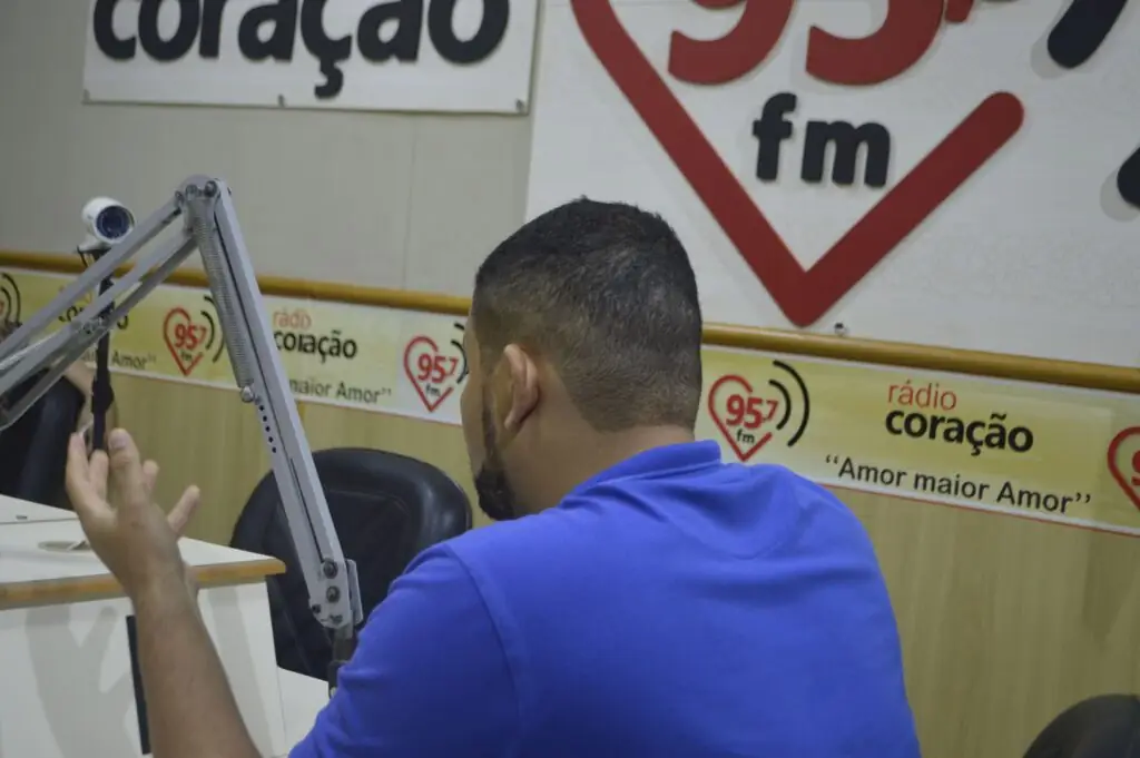 Entrevista com padre Cristiano, reitor do Santuário Diocesano Nossa Senhora Aparecida Entrevista com padre Cristiano, reitor do Santuário Diocesano Nossa Senhora Aparecida