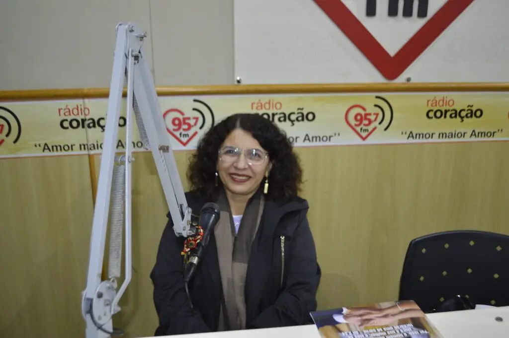 Programa Ponto de Vista destaca Semana Nacional da Família Programa Ponto de Vista destaca Semana Nacional da Família