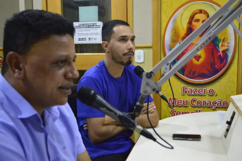 Ponto de Vista - Vocação sacerdotal na Igreja Católica: desafios e esperanças Ponto de Vista - Vocação sacerdotal na Igreja Católica: desafios e esperanças