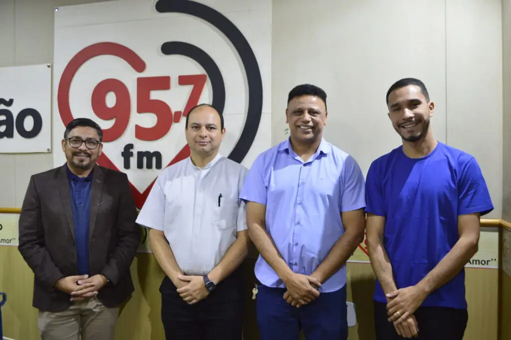 Ponto de Vista - Vocação sacerdotal na Igreja Católica: desafios e esperanças Ponto de Vista - Vocação sacerdotal na Igreja Católica: desafios e esperanças