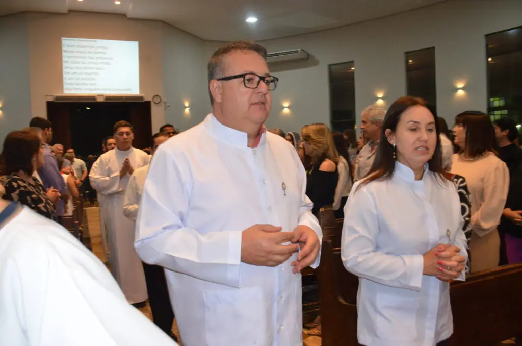 Missa em Ação de Graças e homenagens marcam os 16 anos de sacerdócio do Pe. Marcos Roberto Missa em Ação de Graças e homenagens marcam os 16 anos de sacerdócio do Pe. Marcos Roberto