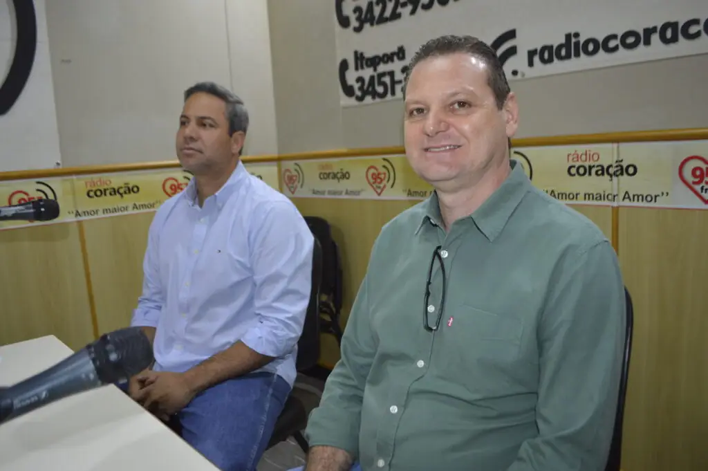 Rádio Coração entrevista Tiago Carbonaro e Edilson Bigatão Rádio Coração entrevista Tiago Carbonaro e Edilson Bigatão