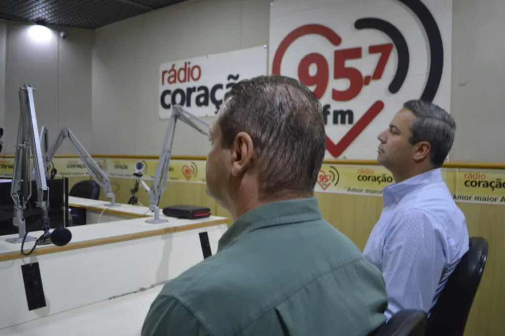 Rádio Coração entrevista Tiago Carbonaro e Edilson Bigatão Rádio Coração entrevista Tiago Carbonaro e Edilson Bigatão