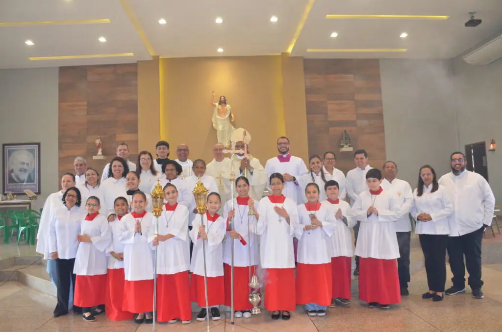 Dom Henrique preside Solenidade de Dedicação do Novo Altar do Santuário Pe. Pio