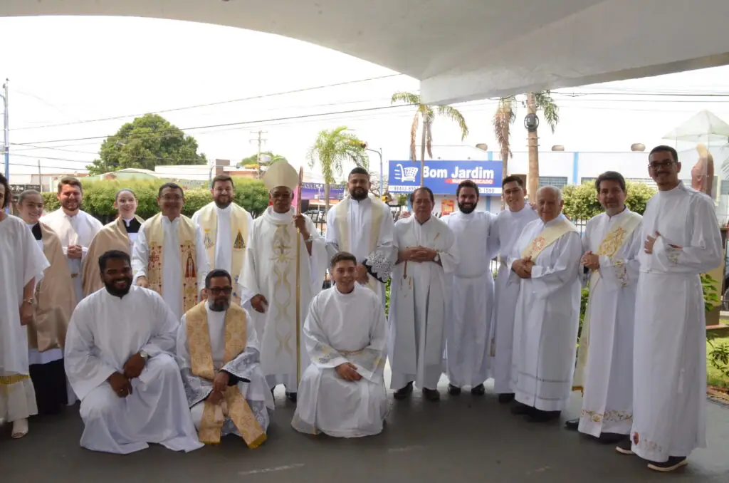 Missa em Ação de Graças pelos 90 anos do Padre Wilbert(Beto) Missa em Ação de Graças pelos 90 anos do Padre Wilbert(Beto)