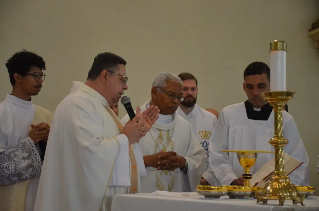 Missa em Ação de Graças pelos 90 anos do Padre Wilbert(Beto) Missa em Ação de Graças pelos 90 anos do Padre Wilbert(Beto)