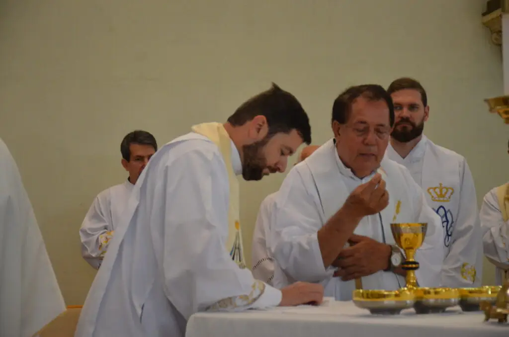 Missa em Ação de Graças pelos 90 anos do Padre Wilbert(Beto) Missa em Ação de Graças pelos 90 anos do Padre Wilbert(Beto)
