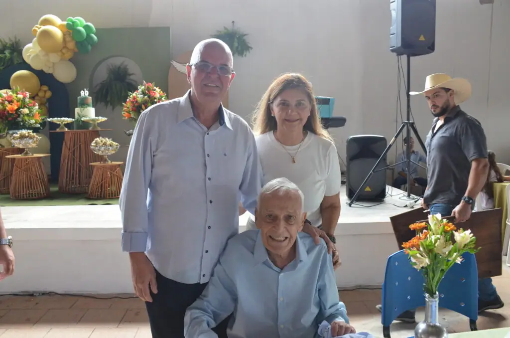 Missa em Ação de Graças pelos 90 anos do Padre Wilbert(Beto) Missa em Ação de Graças pelos 90 anos do Padre Wilbert(Beto)