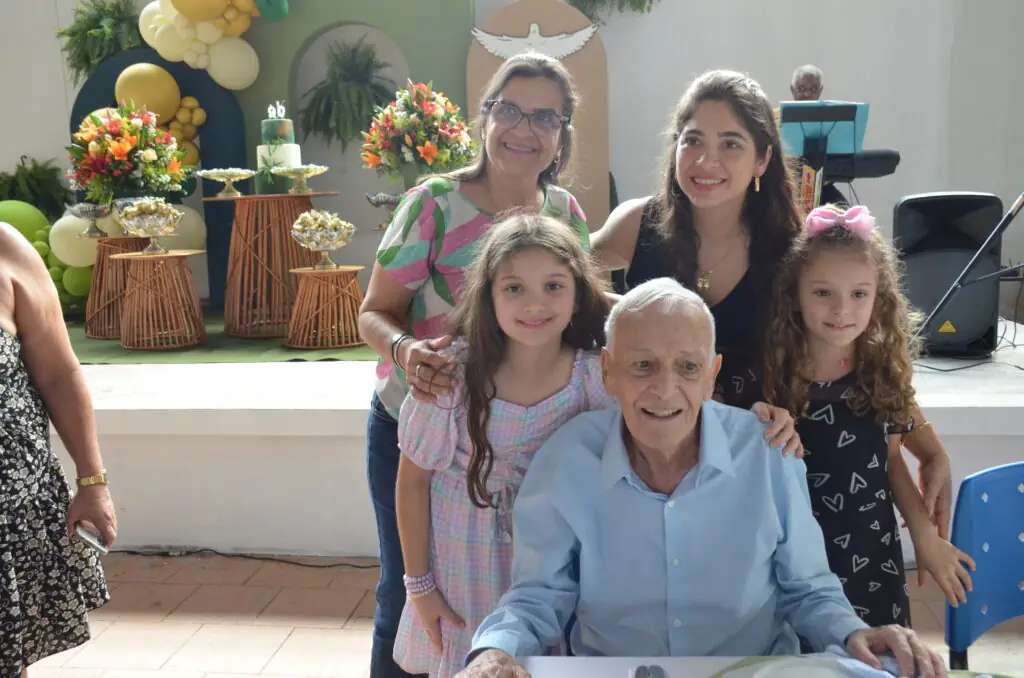 Missa em Ação de Graças pelos 90 anos do Padre Wilbert(Beto) Missa em Ação de Graças pelos 90 anos do Padre Wilbert(Beto)