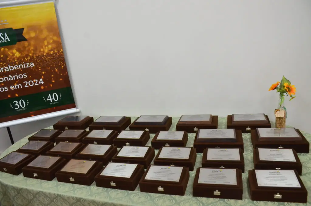 Tempo de Casa: COAMO presta homenagem aos seus funcionários Tempo de Casa: COAMO presta homenagem aos seus funcionários